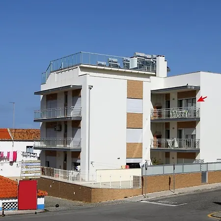 Light House With Swimming Pool アパート *